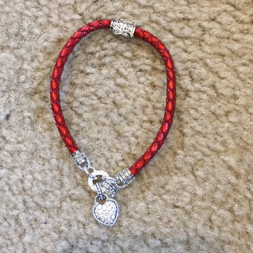 Things Remembered Charm Bracelet